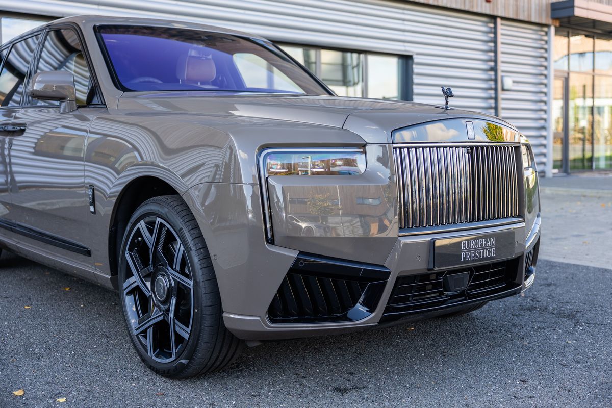 2024 Rolls-Royce Cullinan Series II Black Badge