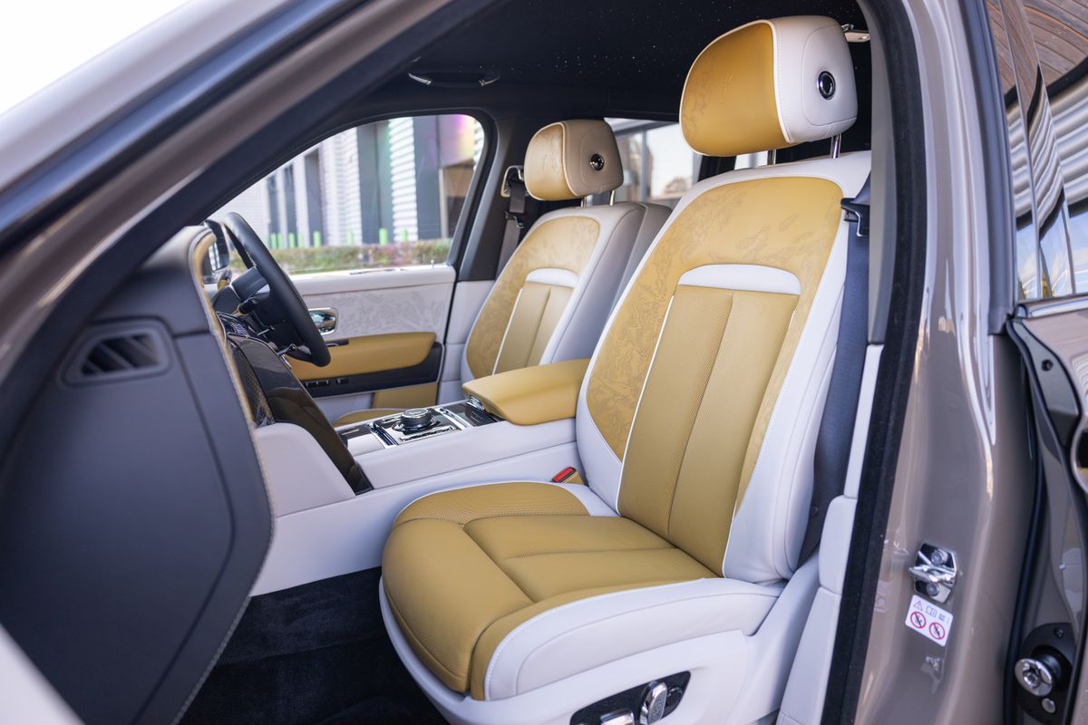 2024 Rolls-Royce Cullinan Series II Black Badge