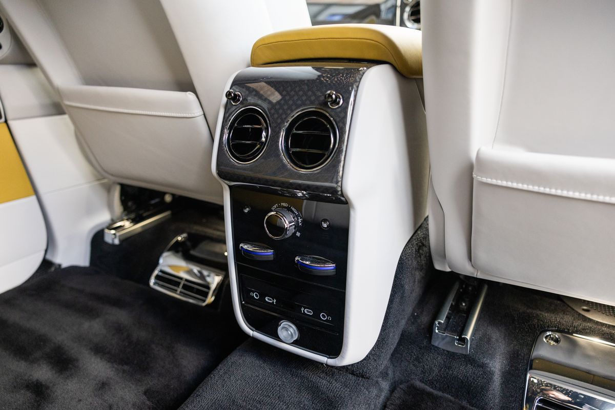 2024 Rolls-Royce Cullinan Series II Black Badge