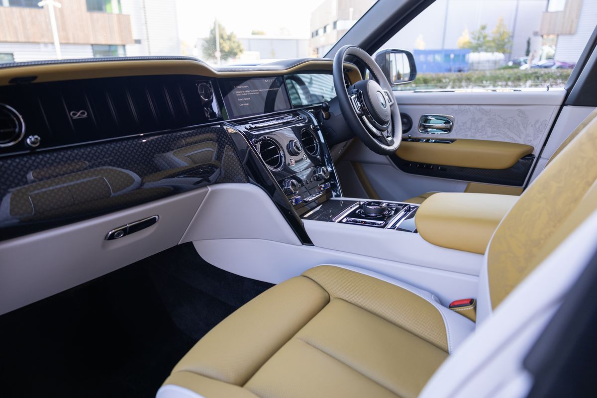 2024 Rolls-Royce Cullinan Series II Black Badge