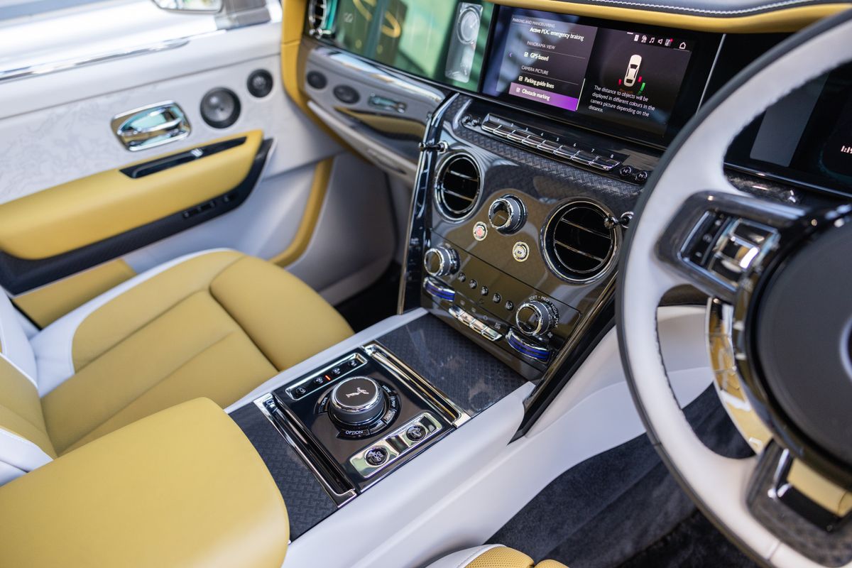 2024 Rolls-Royce Cullinan Series II Black Badge