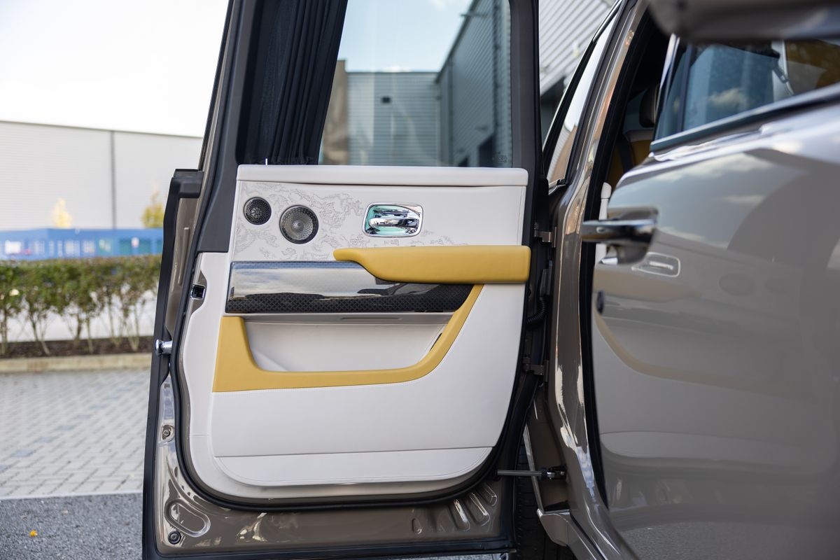 2024 Rolls-Royce Cullinan Series II Black Badge