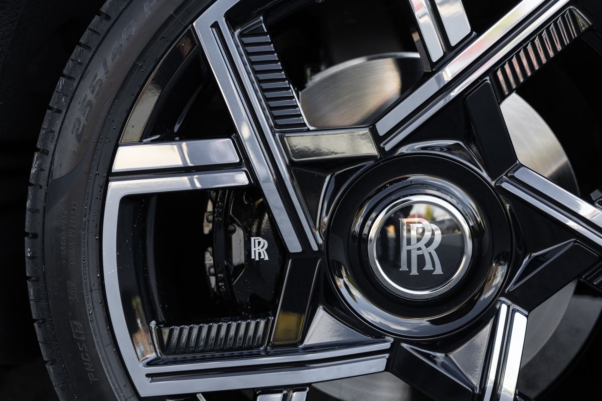 2024 Rolls-Royce Cullinan Series II Black Badge