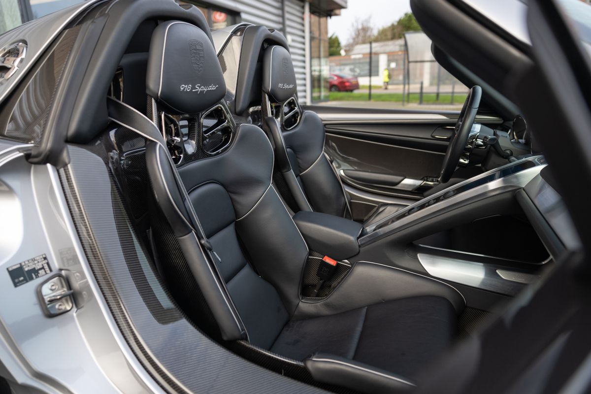 2017 Porsche 918 Spyder