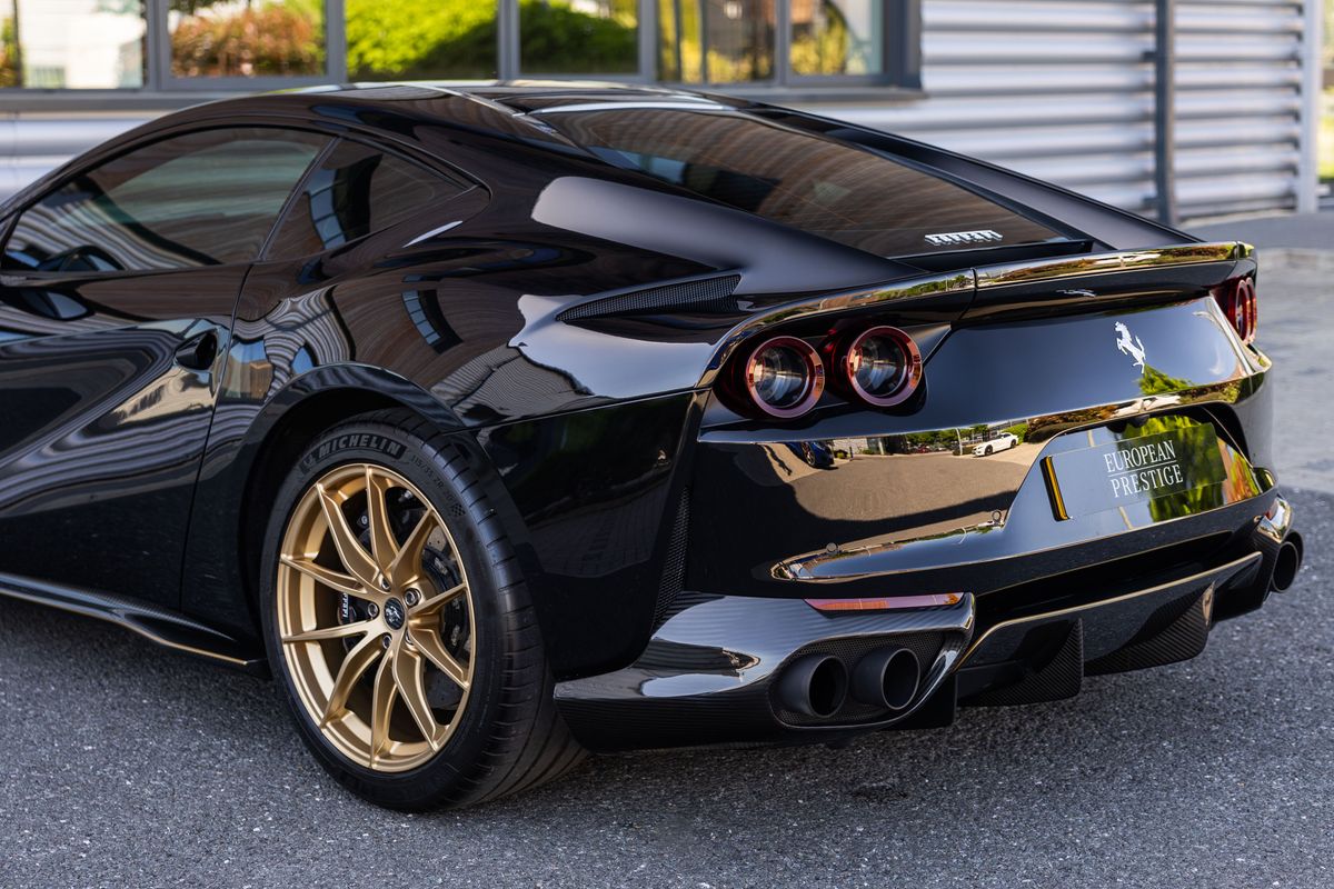 2019 Ferrari 812 Superfast