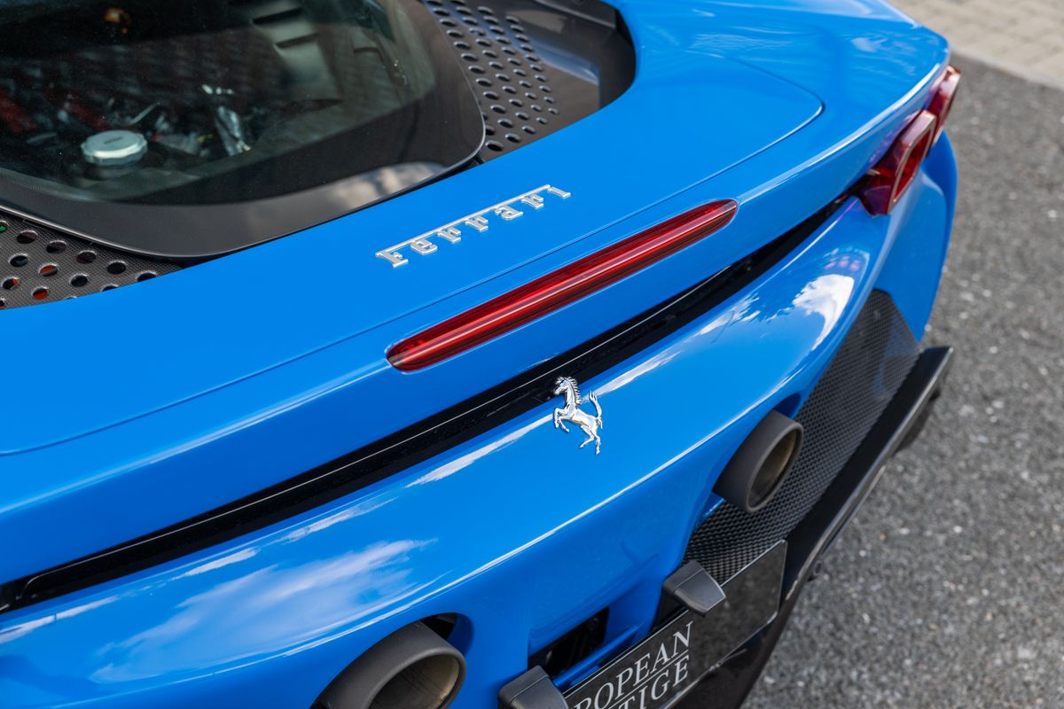 2023 Ferrari SF90 Spider