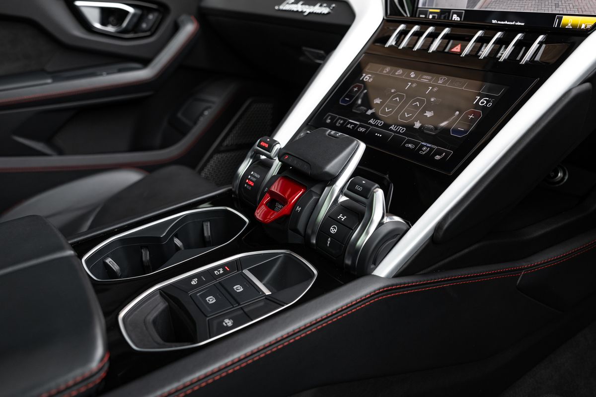 2022 Lamborghini Urus