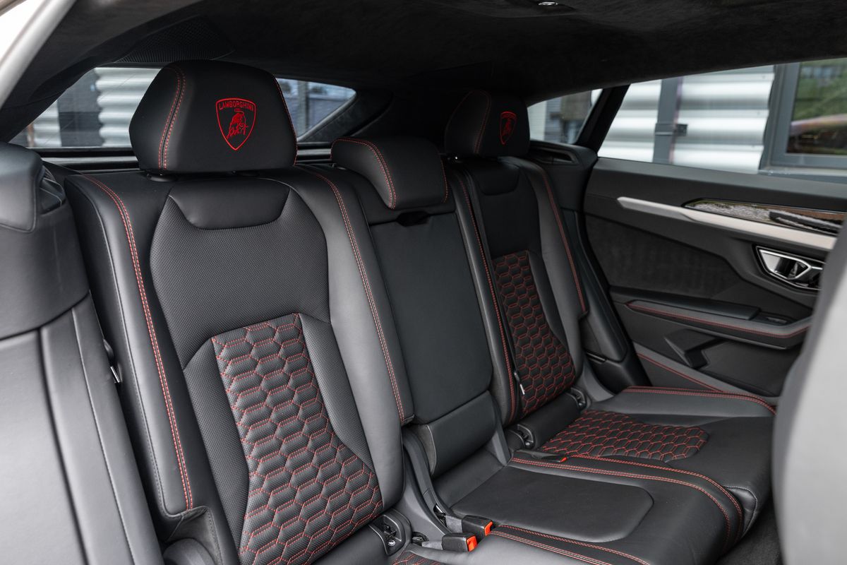 2022 Lamborghini Urus