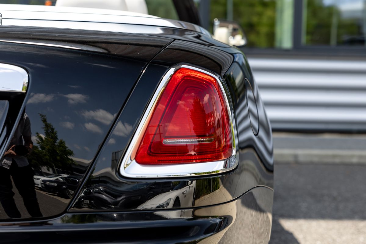 2019 Rolls-Royce Dawn