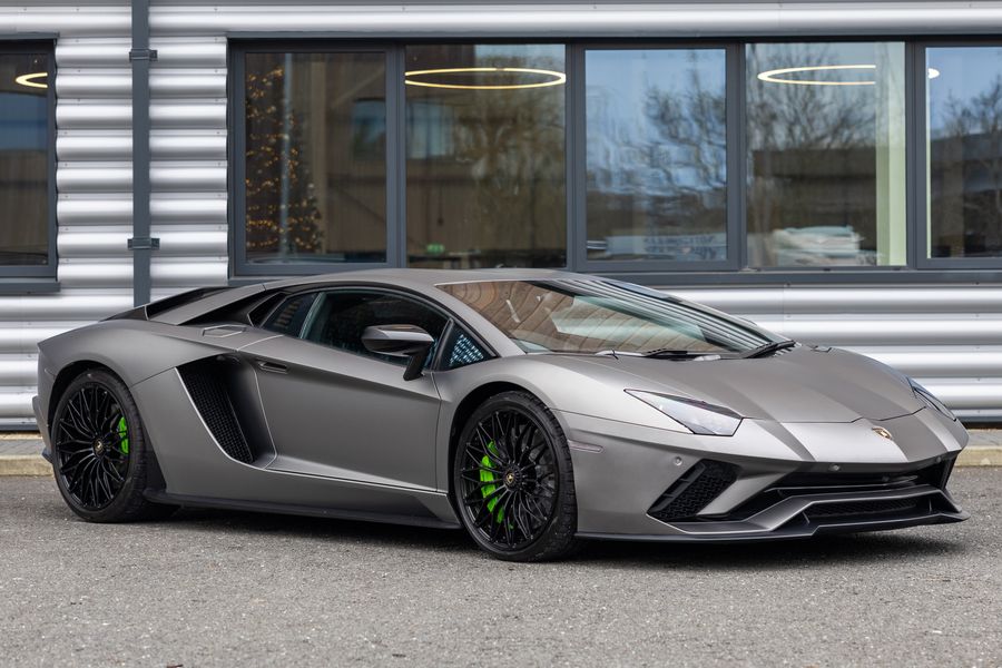 Lamborghini Aventador S