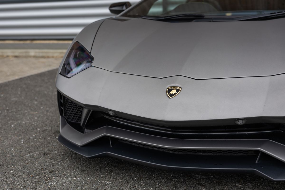 2017 Lamborghini Aventador S