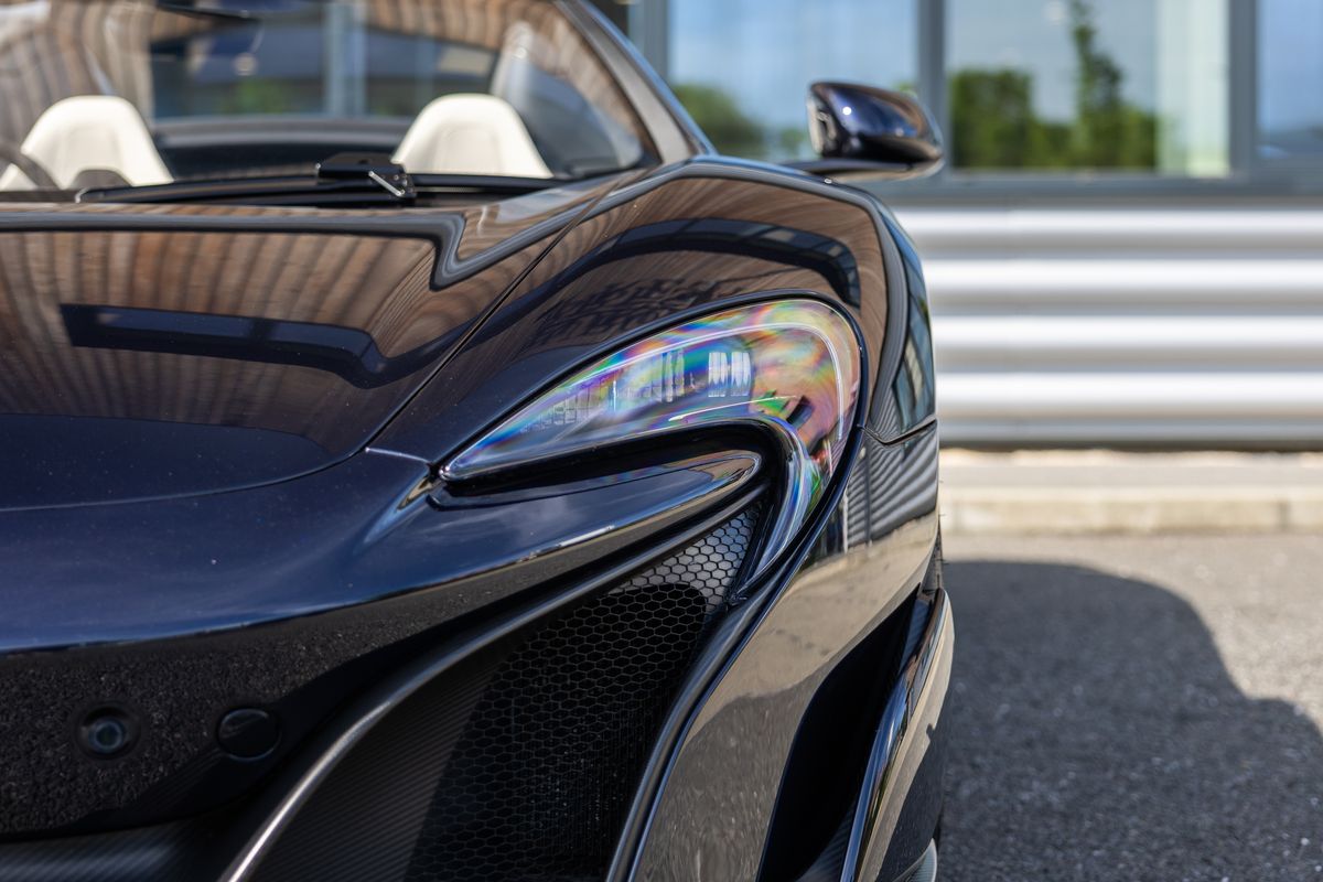 2016 McLaren 675LT Spider