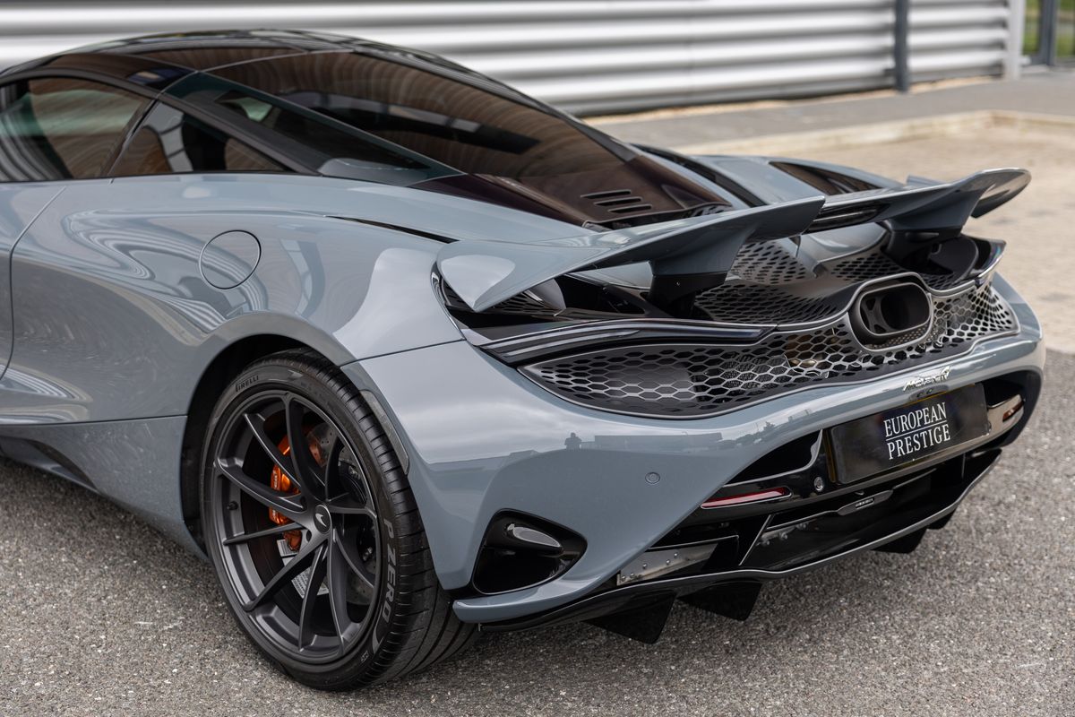 2024 McLaren 750S