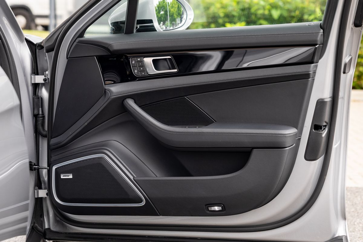 2022 Porsche Panamera 4S Saloon