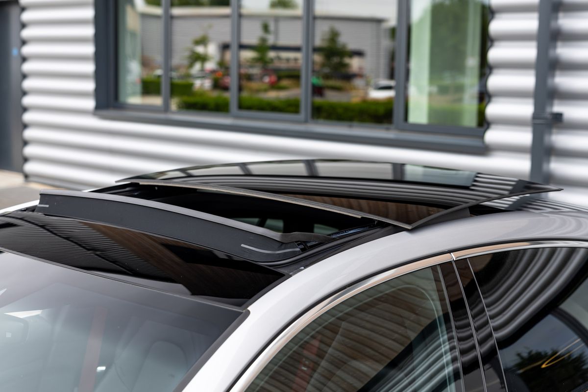 2022 Porsche Panamera 4S Saloon