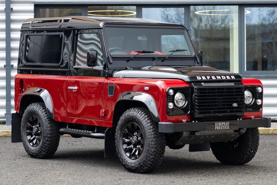 Land Rover Defender 90 Autobiography Edition