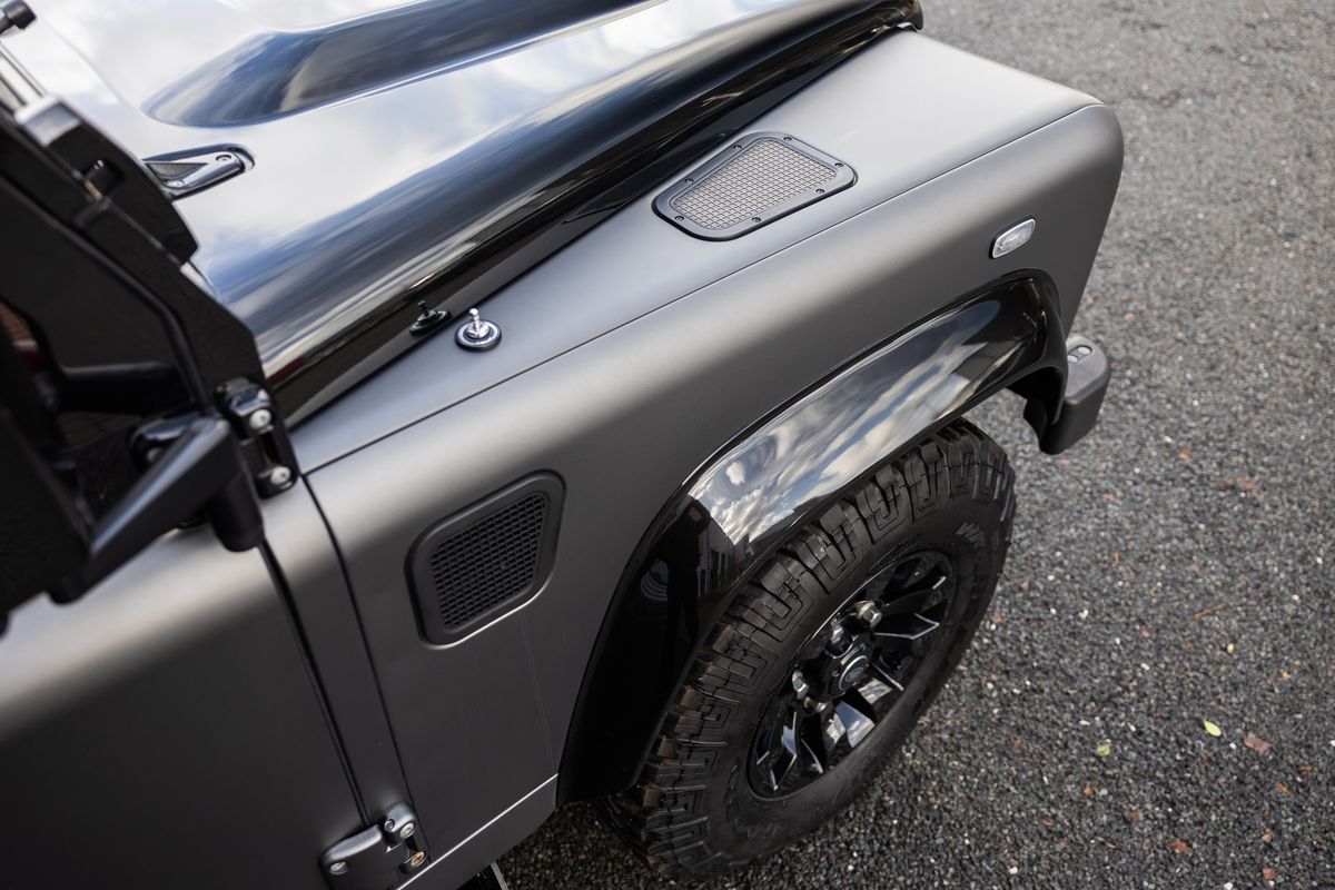 2015 Land Rover Defender 90 Autobiography Edition
