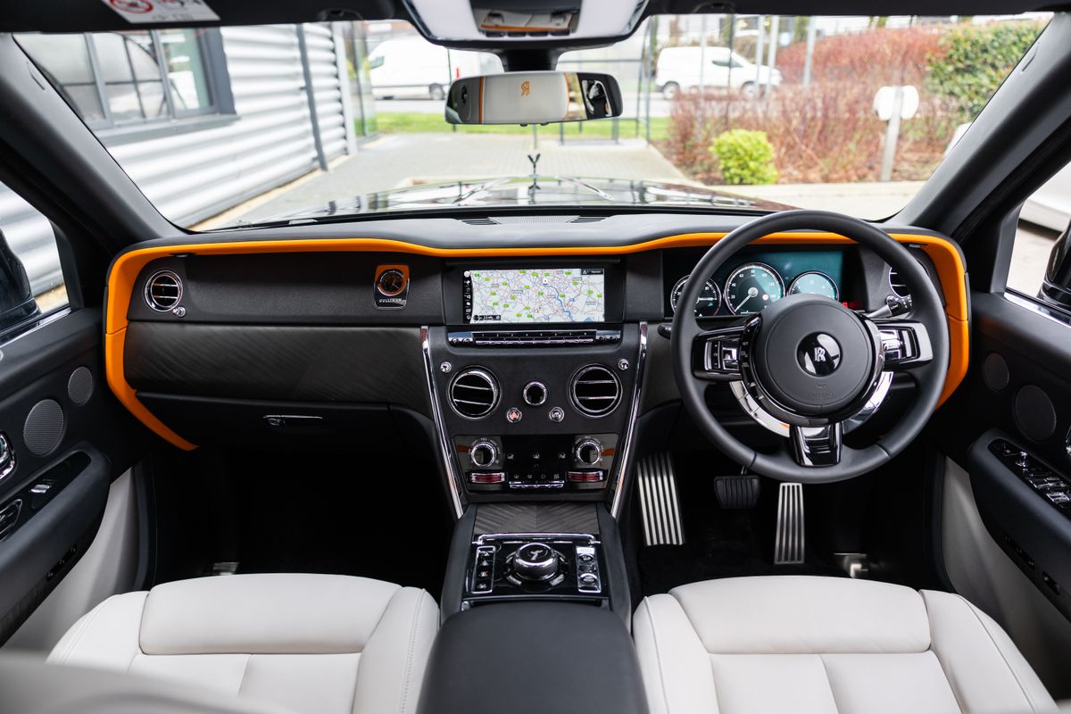 2021 Rolls-Royce Cullinan Urban Widetrack