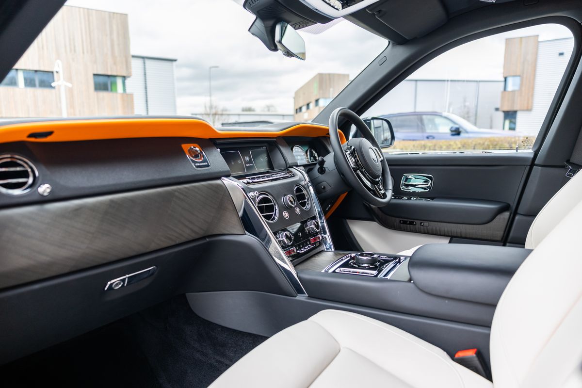2021 Rolls-Royce Cullinan Urban Widetrack