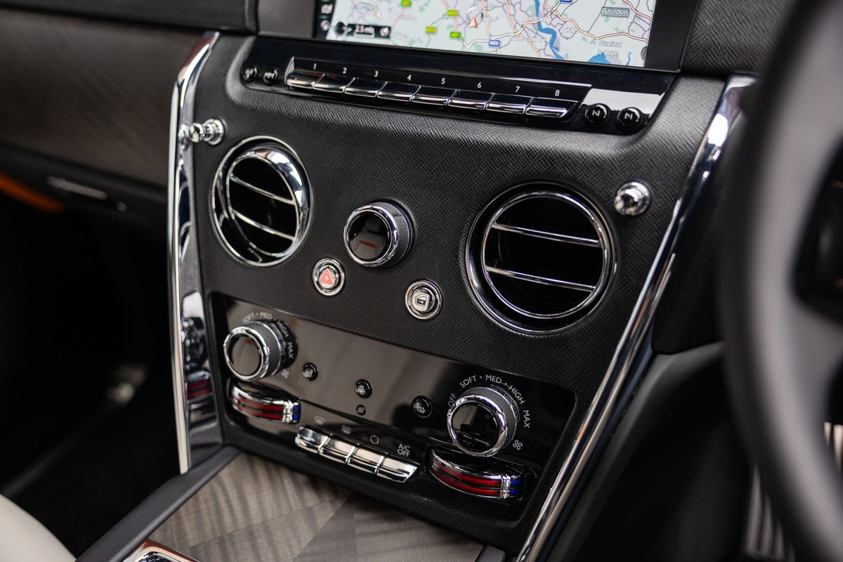 2021 Rolls-Royce Cullinan Urban Widetrack