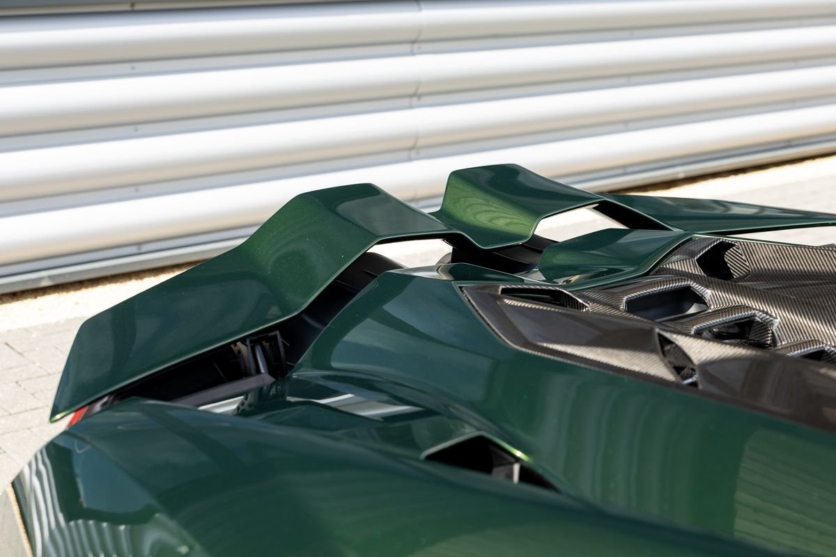 2024 Lamborghini Revuelto