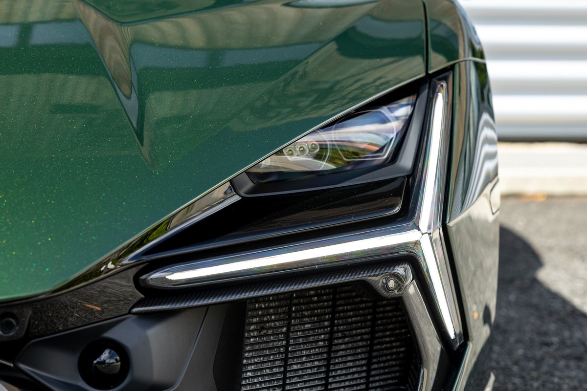 2024 Lamborghini Revuelto