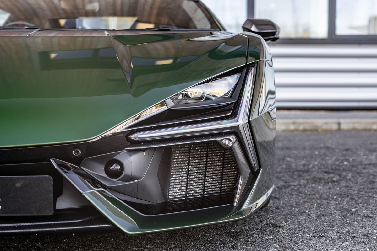 2024 Lamborghini Revuelto