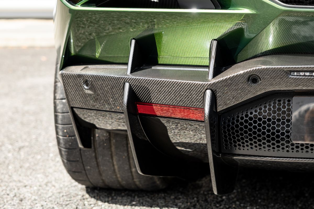 2024 Lamborghini Revuelto