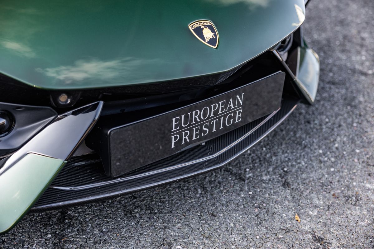 2024 Lamborghini Revuelto