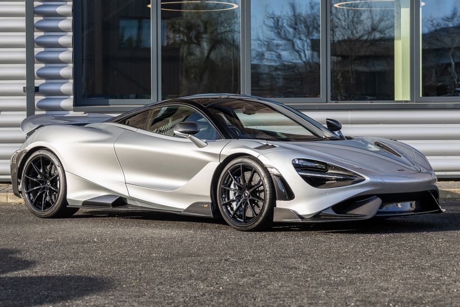 McLaren 765LT