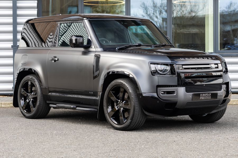 Land Rover Defender 90 V8 Carpathian Edition