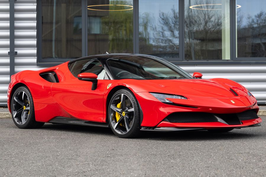 Ferrari SF90 Stradale