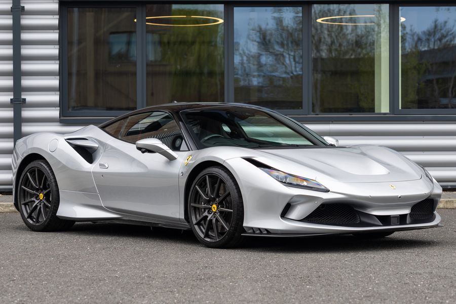 Ferrari F8 Tributo
