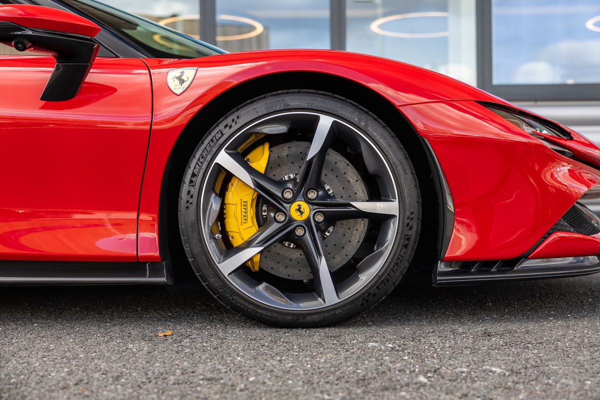 2022 Ferrari SF90 Spider