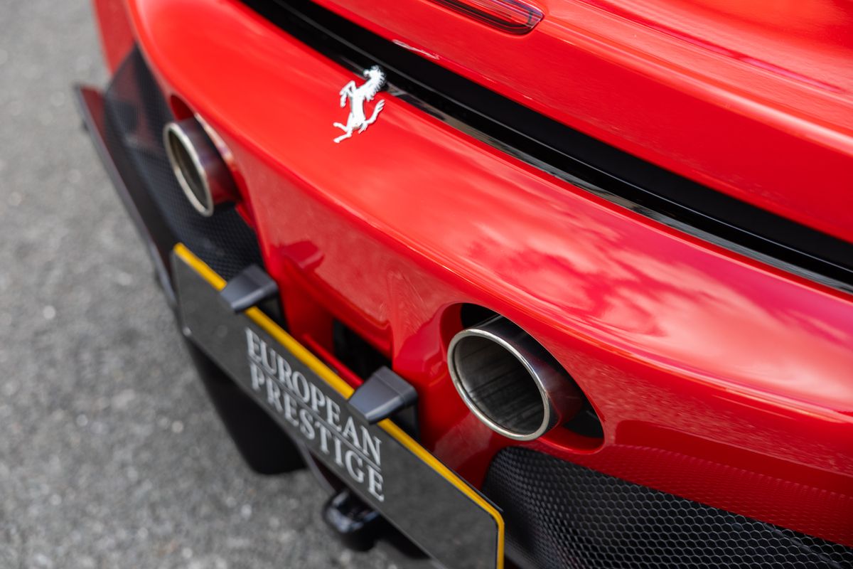 2022 Ferrari SF90 Spider