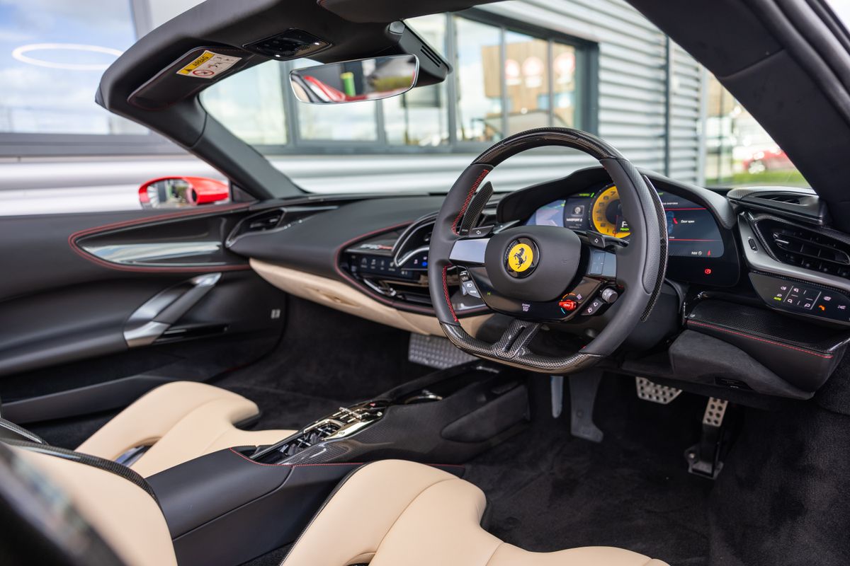 2022 Ferrari SF90 Spider