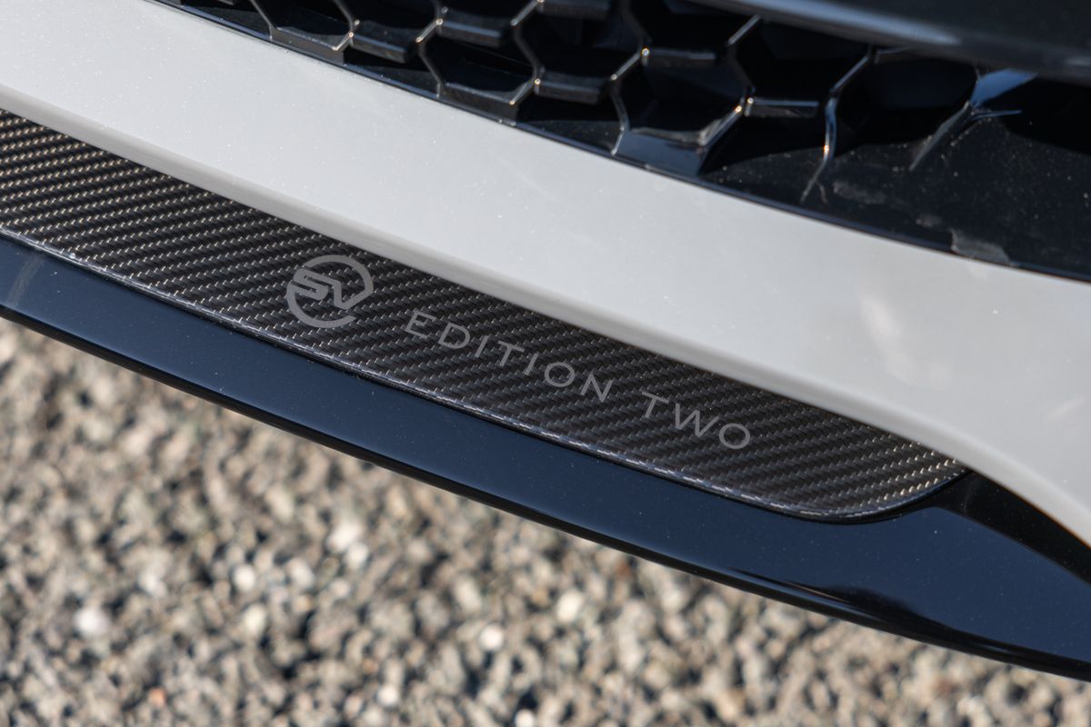 2025 Land Rover Range Rover Sport SV