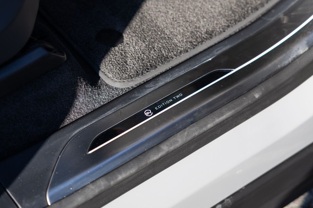 2025 Land Rover Range Rover Sport SV