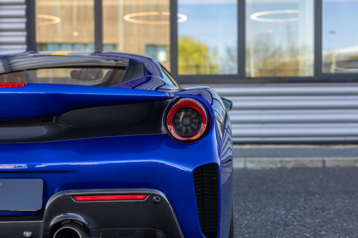 2020 Ferrari 488 Pista