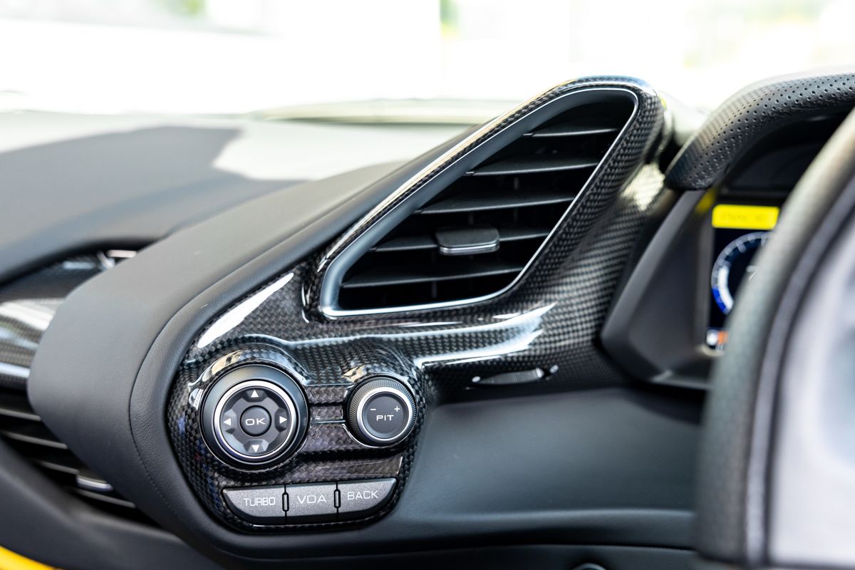 2020 Ferrari 488 Pista