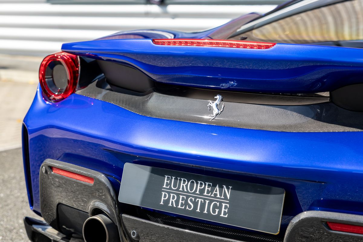 2020 Ferrari 488 Pista