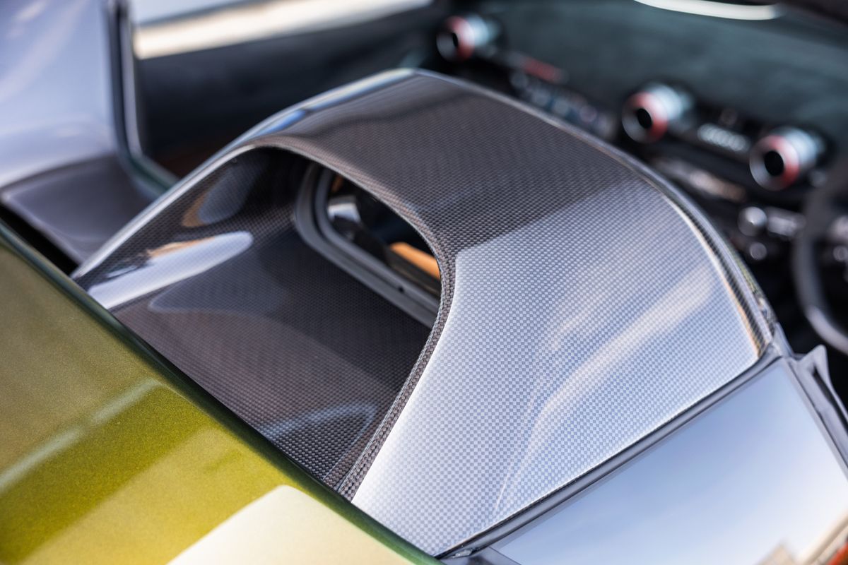 2024 Ferrari 812 Competizione Aperta