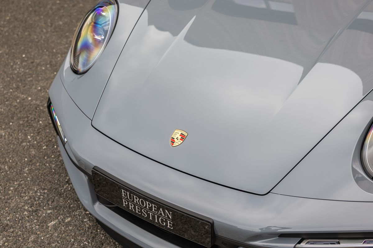 2024 Porsche 911 (992) Turbo S