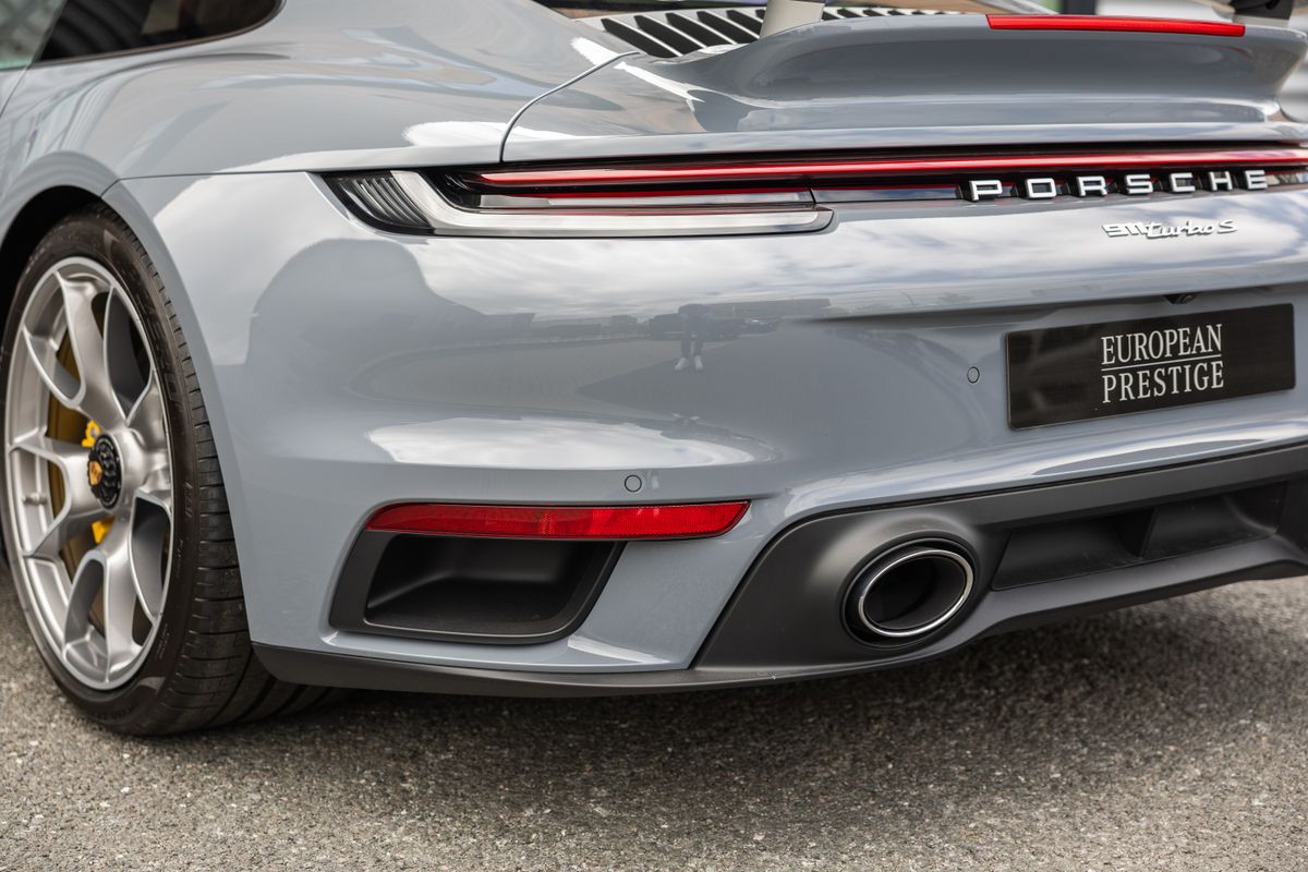 2024 Porsche 911 (992) Turbo S