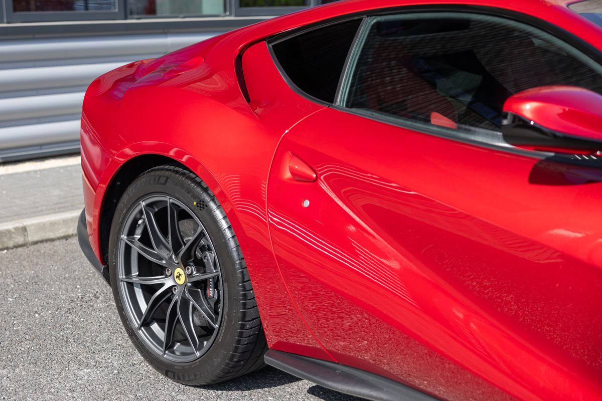 2019 Ferrari 812 Superfast