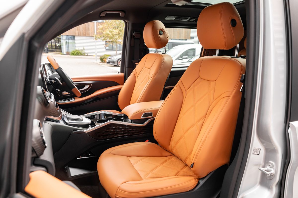 2023 Mercedes-Benz V Class V220d AMG Line