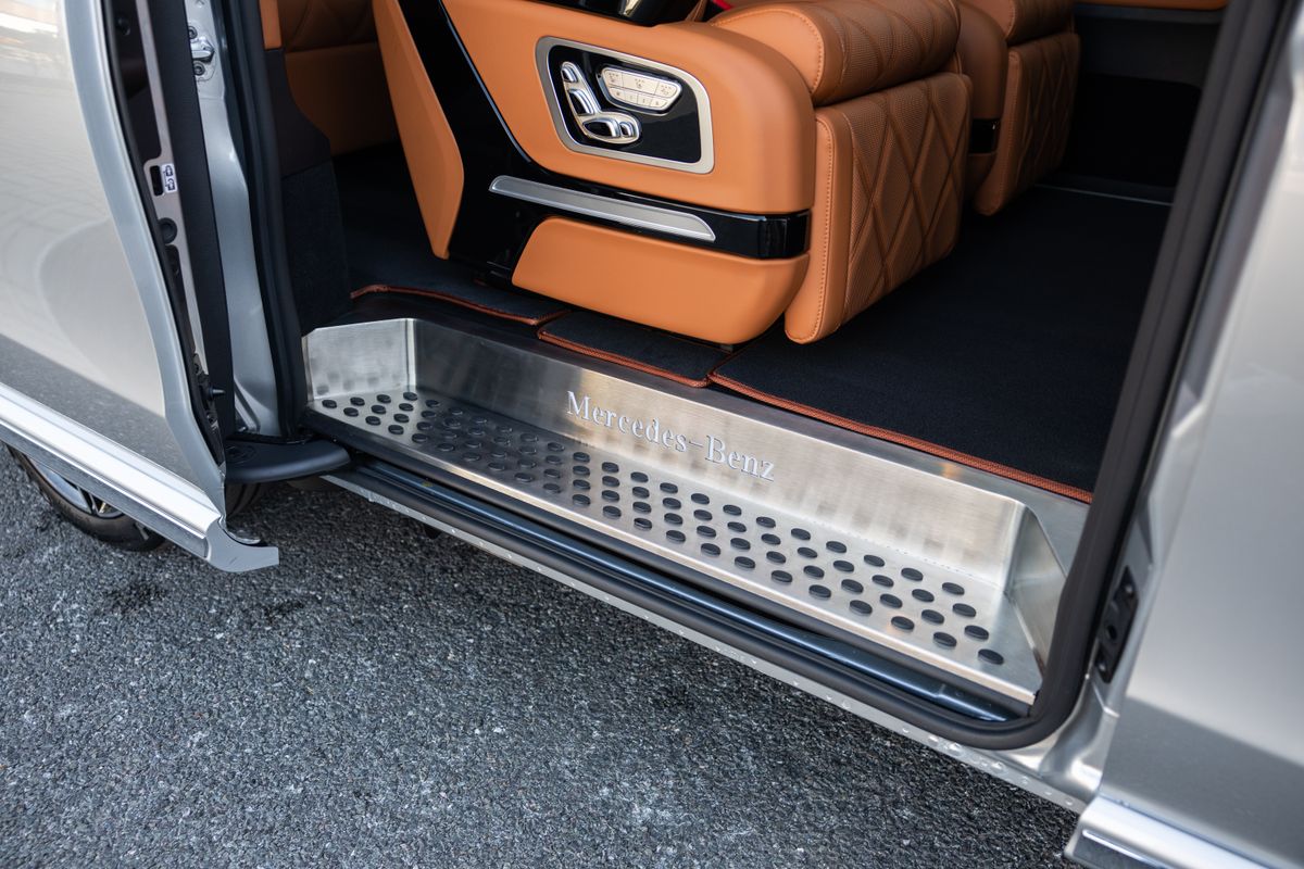 2023 Mercedes-Benz V Class V220d AMG Line