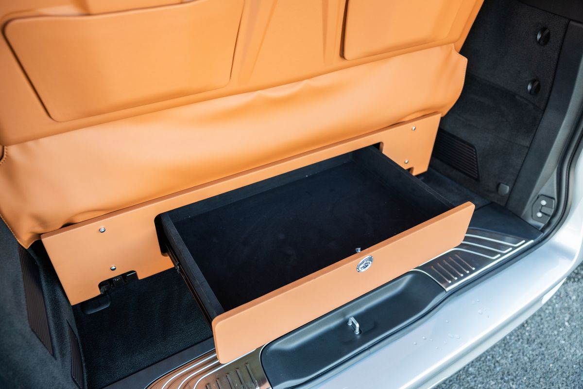 2023 Mercedes-Benz V Class V220d AMG Line