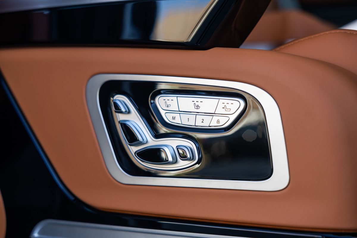 2023 Mercedes-Benz V Class V220d AMG Line