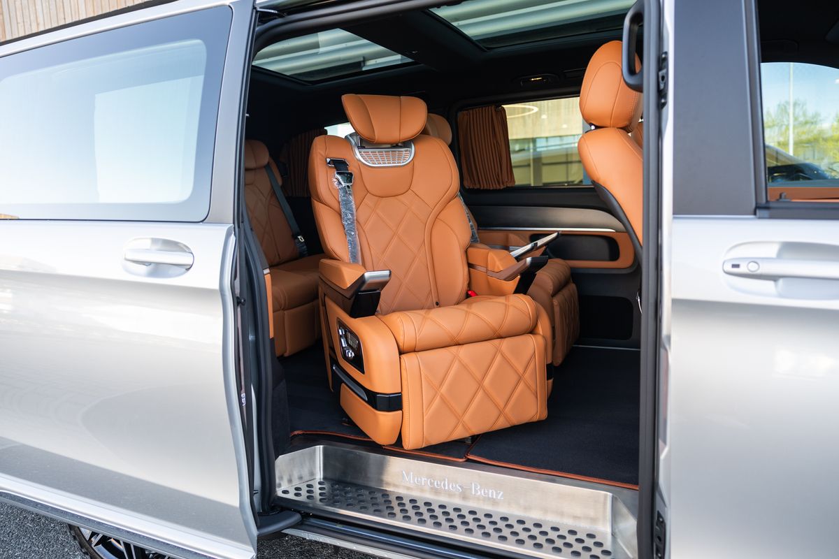 2023 Mercedes-Benz V Class V220d AMG Line